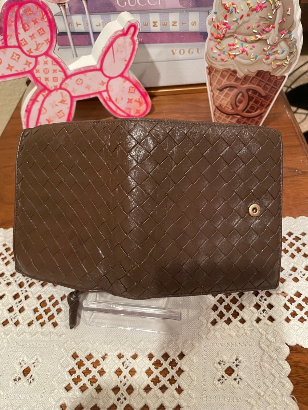 Bottega Veneta Classic Brown Woven Leather Compact Organizer/Wallet - Picture 4 of 7